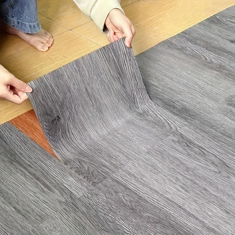 Vinylia Wood-Effect Self-Adhesive Floor Planks